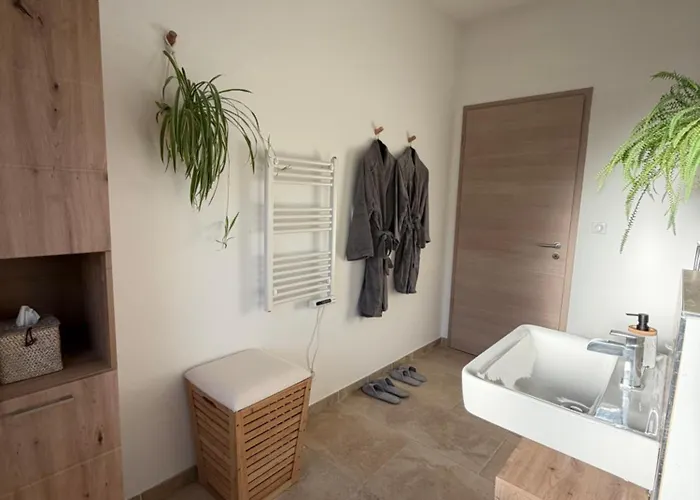 Konukevi Entre Sabots Et Ronrons 3*