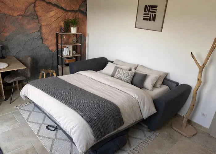 Entre Sabots Et Ronrons Konukevi